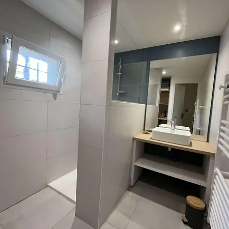 Apartment Superbe Climatisation Au Rdc De La Maison, 6 Couchages, Wifi - 300m De La Lxdune10 Portiragnes